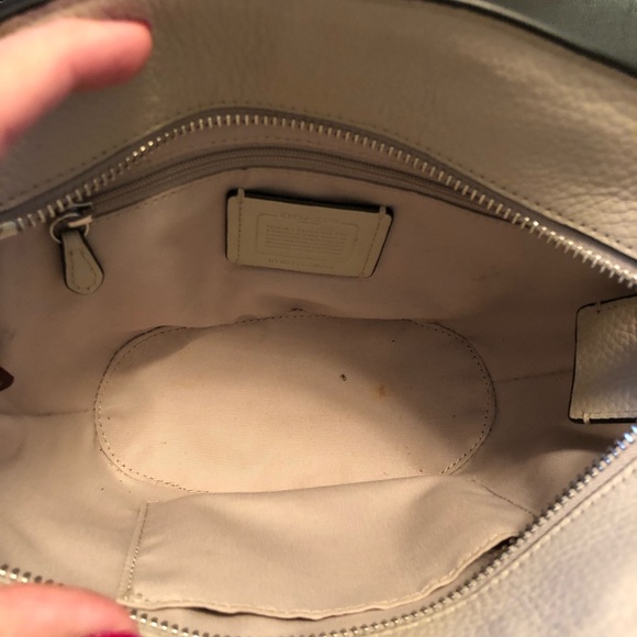 COACH Lane Bucket Bag In Colorblock Griege Navy Chainlink Turnlock - Picture 14 of 16